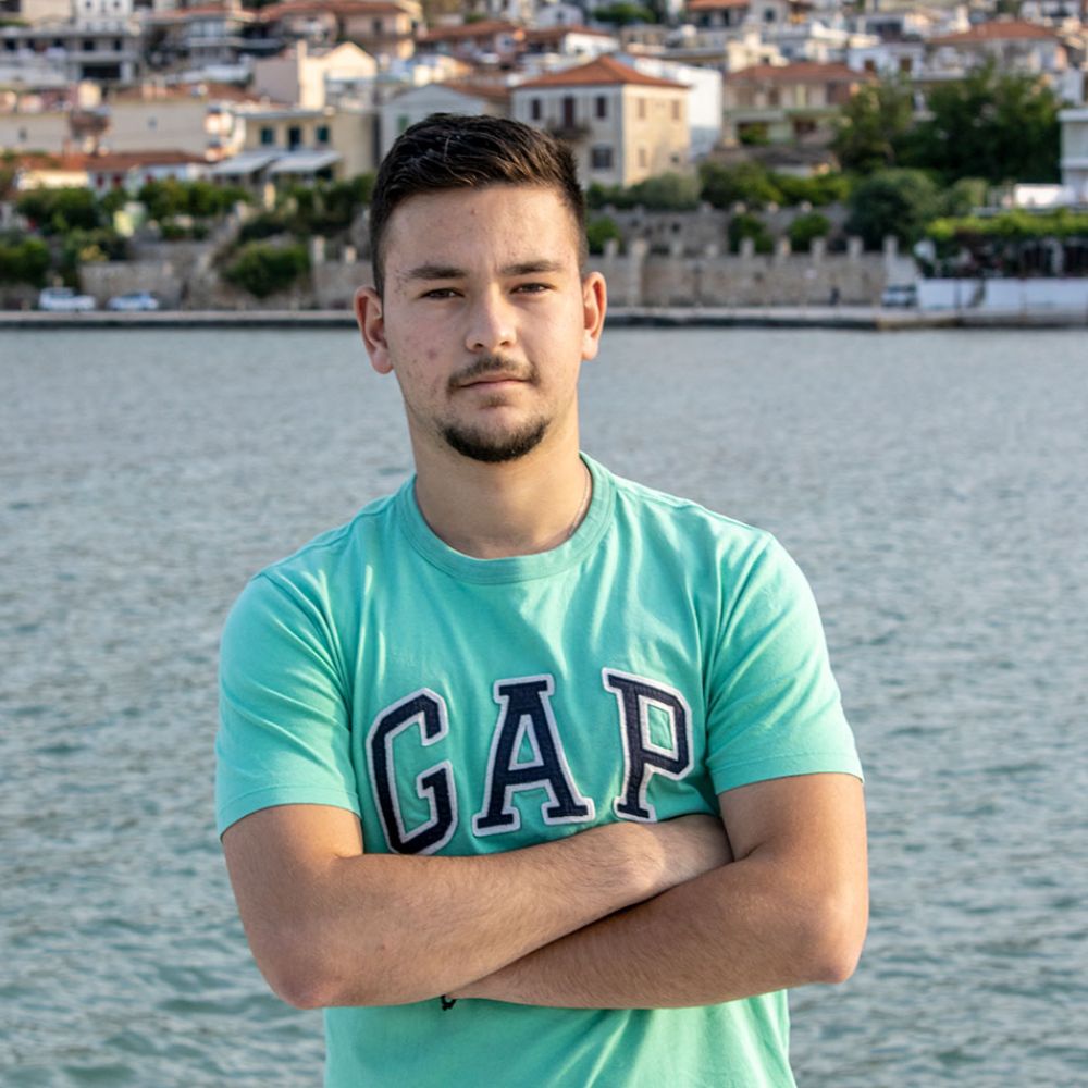 Γιάννης Καρκαλάτος